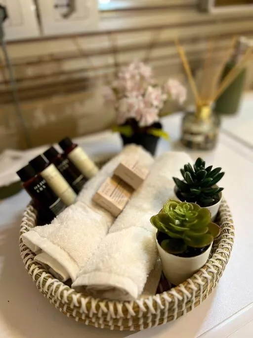 טיראנה Rizz Apartment אלבניה